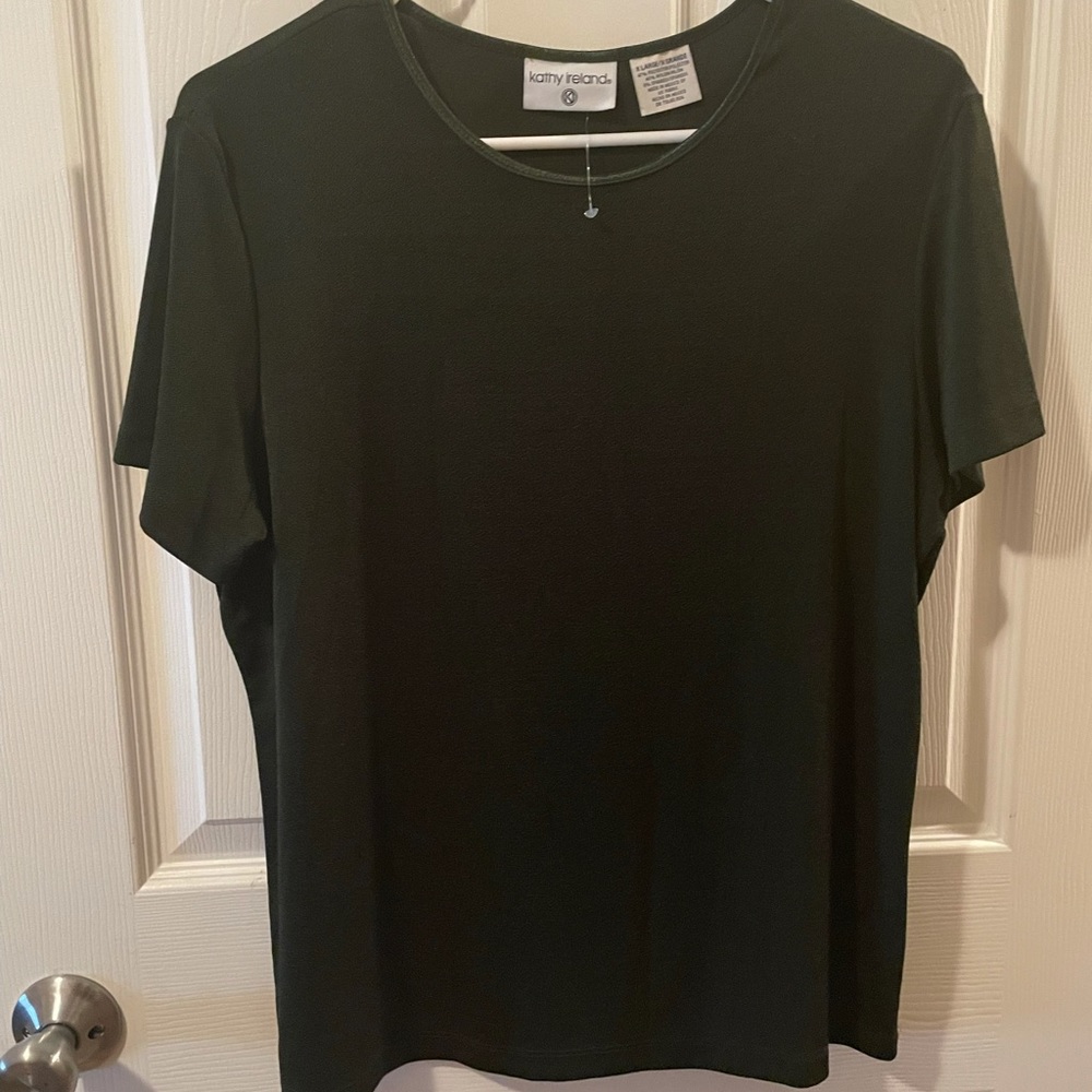 Kathy Ireland Green XL New W/O Tag Short SleeveTop